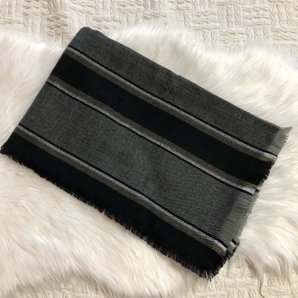Madewell Clubhouse Striped Fringe Scarf in Grey - Picture 6 of 7